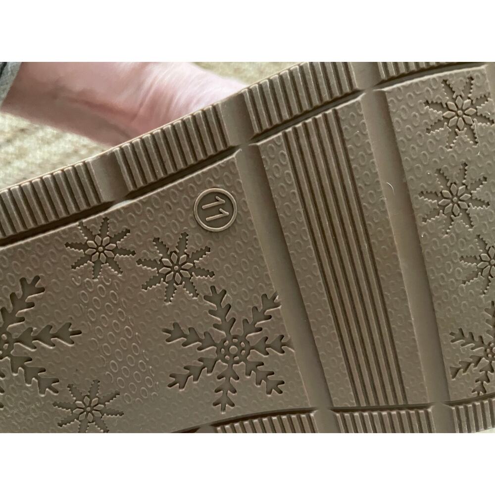 Cloud Nine Sheepskin Boot 2 Buckle Outdoor fully lined SZ 11 - Picture 4 of 8